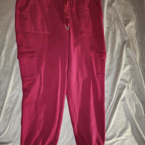 Comfy Maroon Joggers with Front and Cargo Pockets - Picture 7 of 10